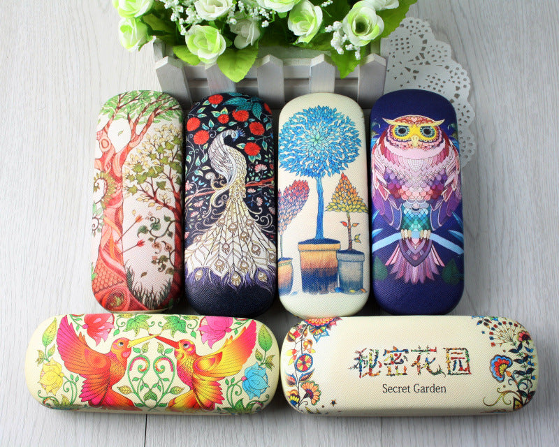 Garden owl leather sunglasses box